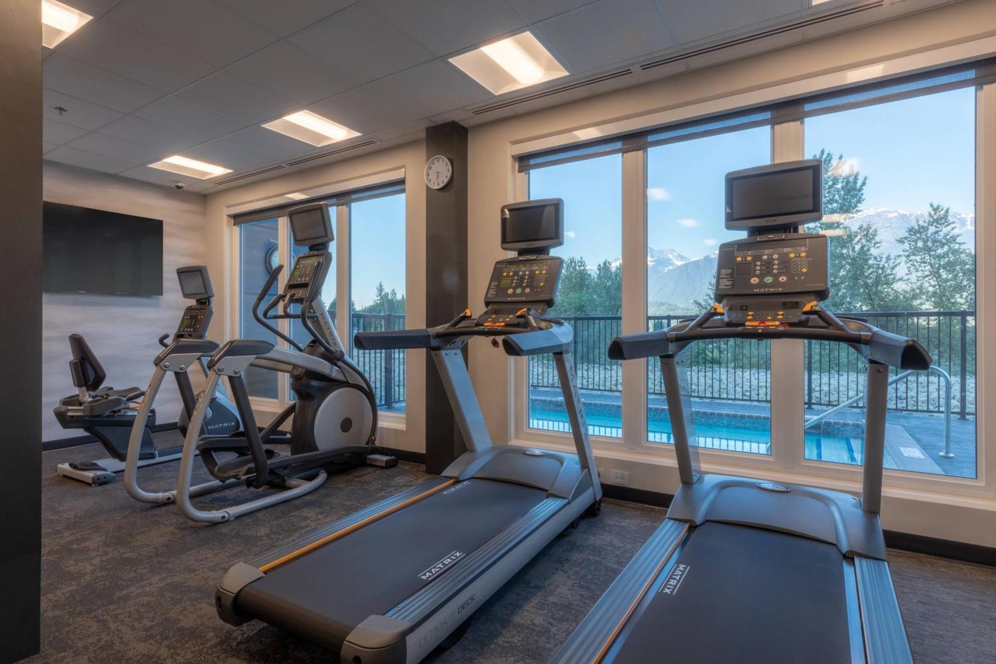 Fairfield By Marriott Inn & Suites Revelstoke Dış mekan fotoğraf